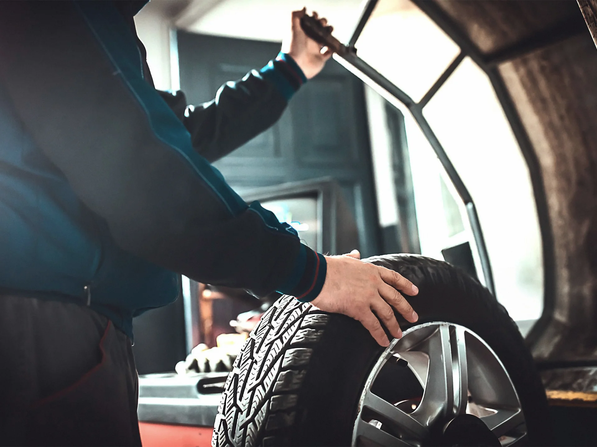 Wheel Balancing for Your Vehicle at Our Point S Garage in Sainte-Catherine - Wheel Balancing Service | Point S · Pneus et Mécanique Sainte-Catherine